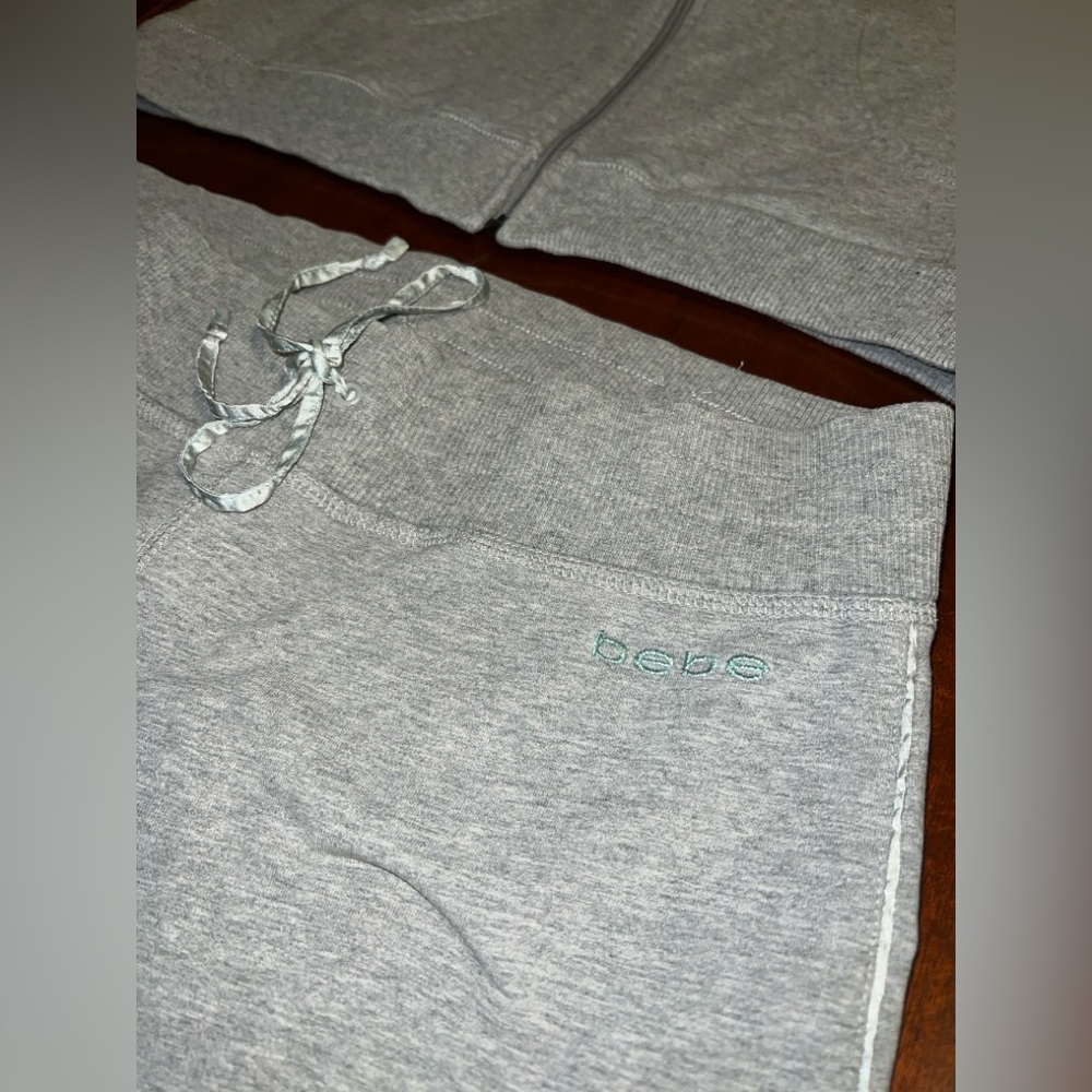 Vintage Bebe Y2K Gray Lounge Set Hoodie & Capri Pants - Picture 9 of 16